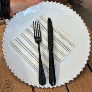 מפיות פסים מנייר
