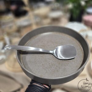 כף הגשה מנירוסטה מט