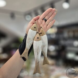 שלשת דגים מולבנים